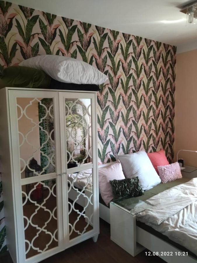 באיירוט Villa Johner מראה חיצוני תמונה